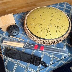 HLURU Lotus Flower Gold Steel Tongue Drum with case and Rattan Weave surround